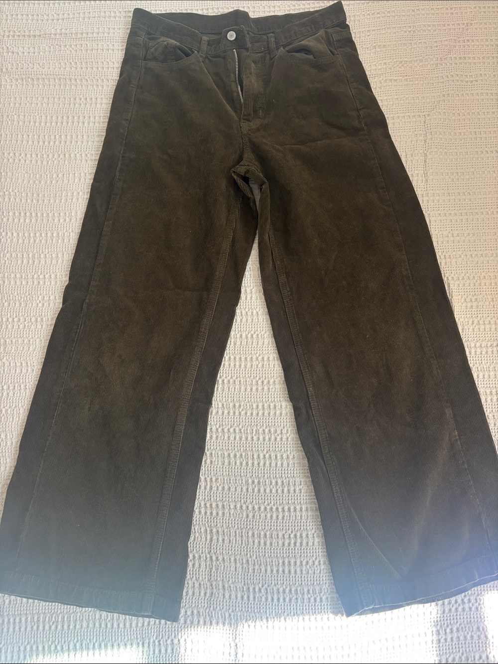 Brandy Melville Olive Green Wide-Leg Corduroy Pants